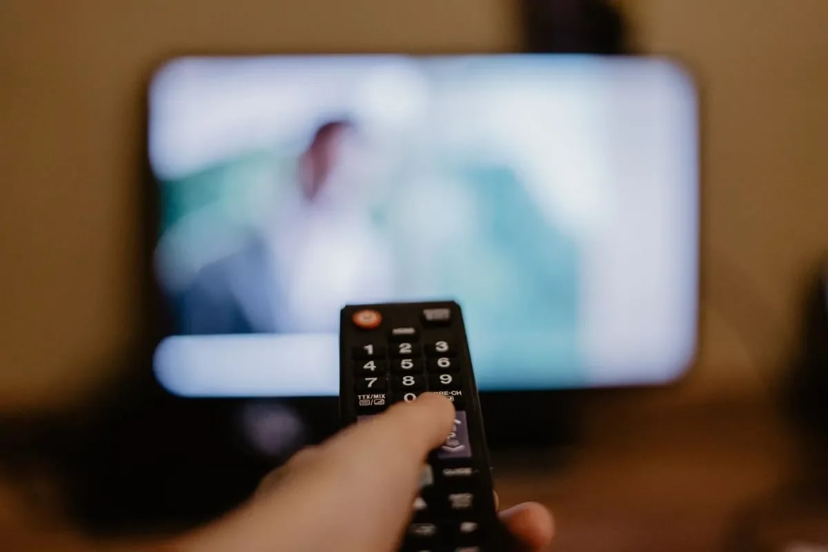 Imagem de capa do post: Confira 6 filmes e séries com personagens autistas